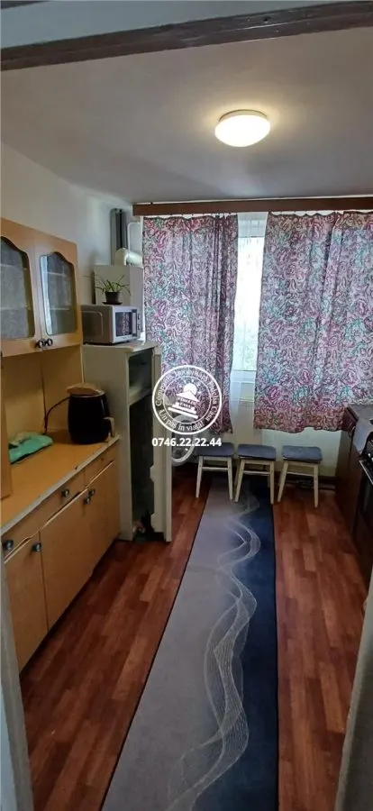 Apartament 3 camere de vanzare Alexandru cel Bun - foto 1