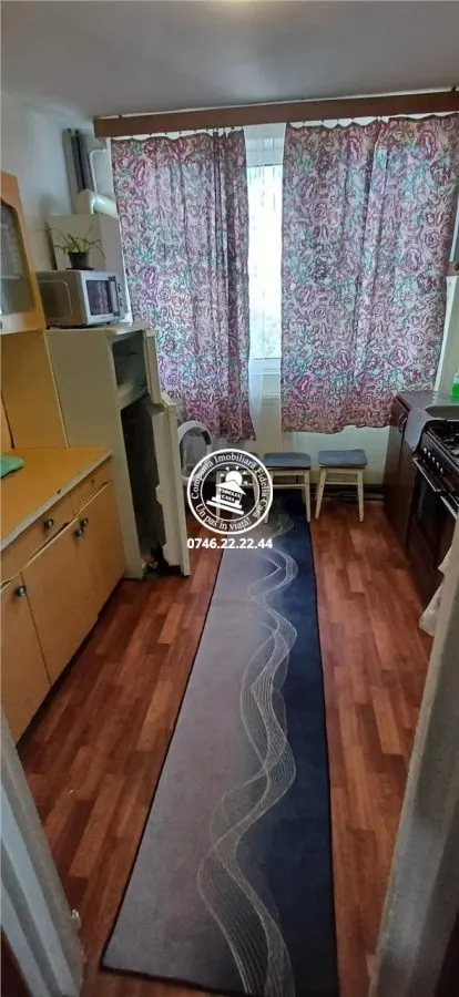Apartament 3 camere de vanzare Alexandru cel Bun - foto 3