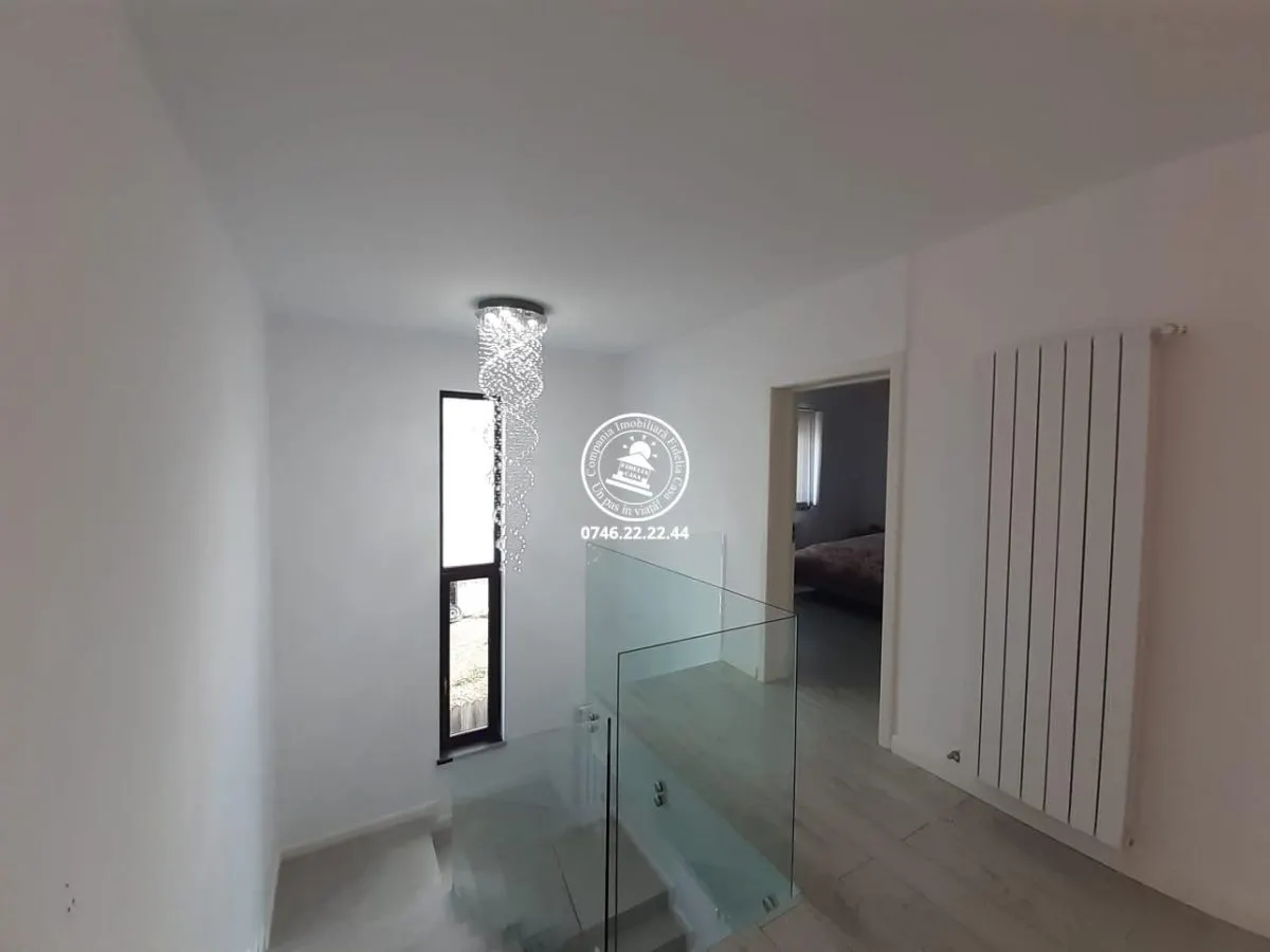 Vila moderna si spatioasa in Letcani - foto 14