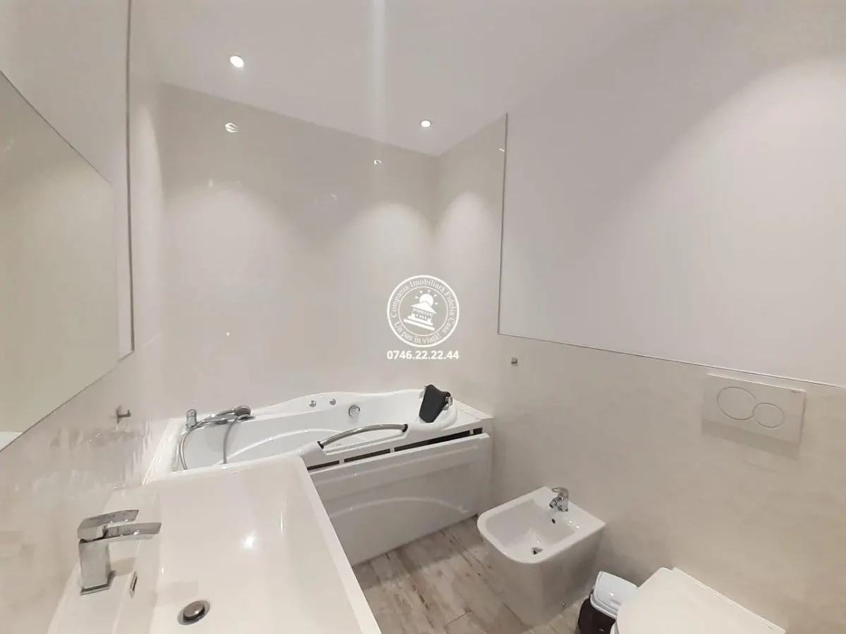 Vila moderna si spatioasa in Letcani - foto 25