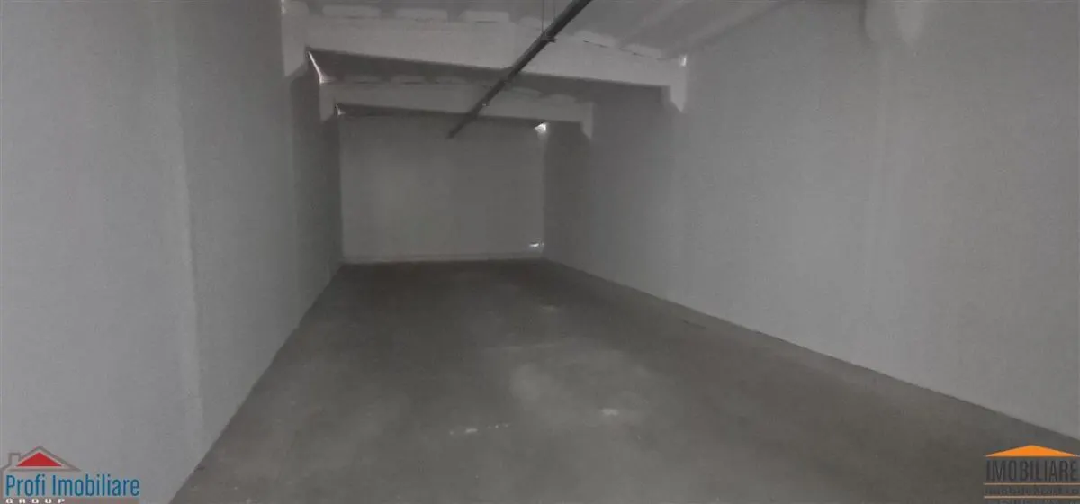 Spatiu posibil recompartimentare 1000mp et.1, zona Aeroport - foto 13