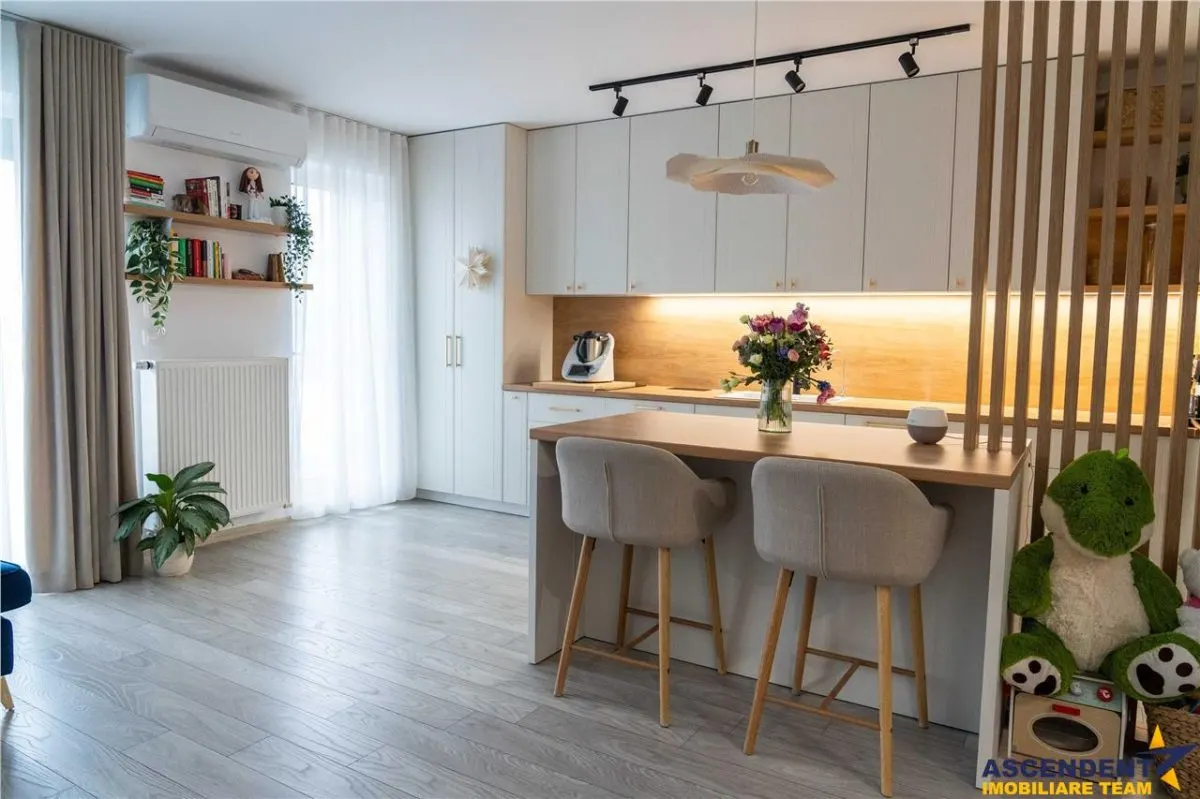 Apartament cu 2 camere, zona Libertății - foto 2