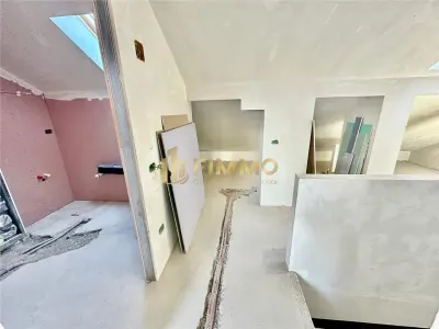 Apart Impresionant |  183 mp | Zamca | ID : 1467 - foto 13
