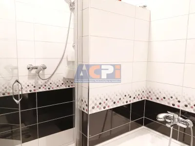 Casa la cheie 4 camere si curte mare de vanzare Sambata de Sus, Brasov - foto 11