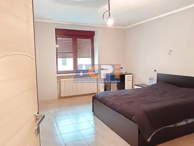 Casa la cheie 4 camere si curte mare de vanzare Sambata de Sus, Brasov - foto 8