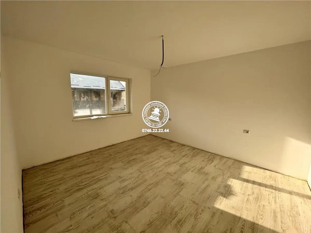 Vila cu 3 camere si 420mp teren in Lunca Cetatuii - foto 5