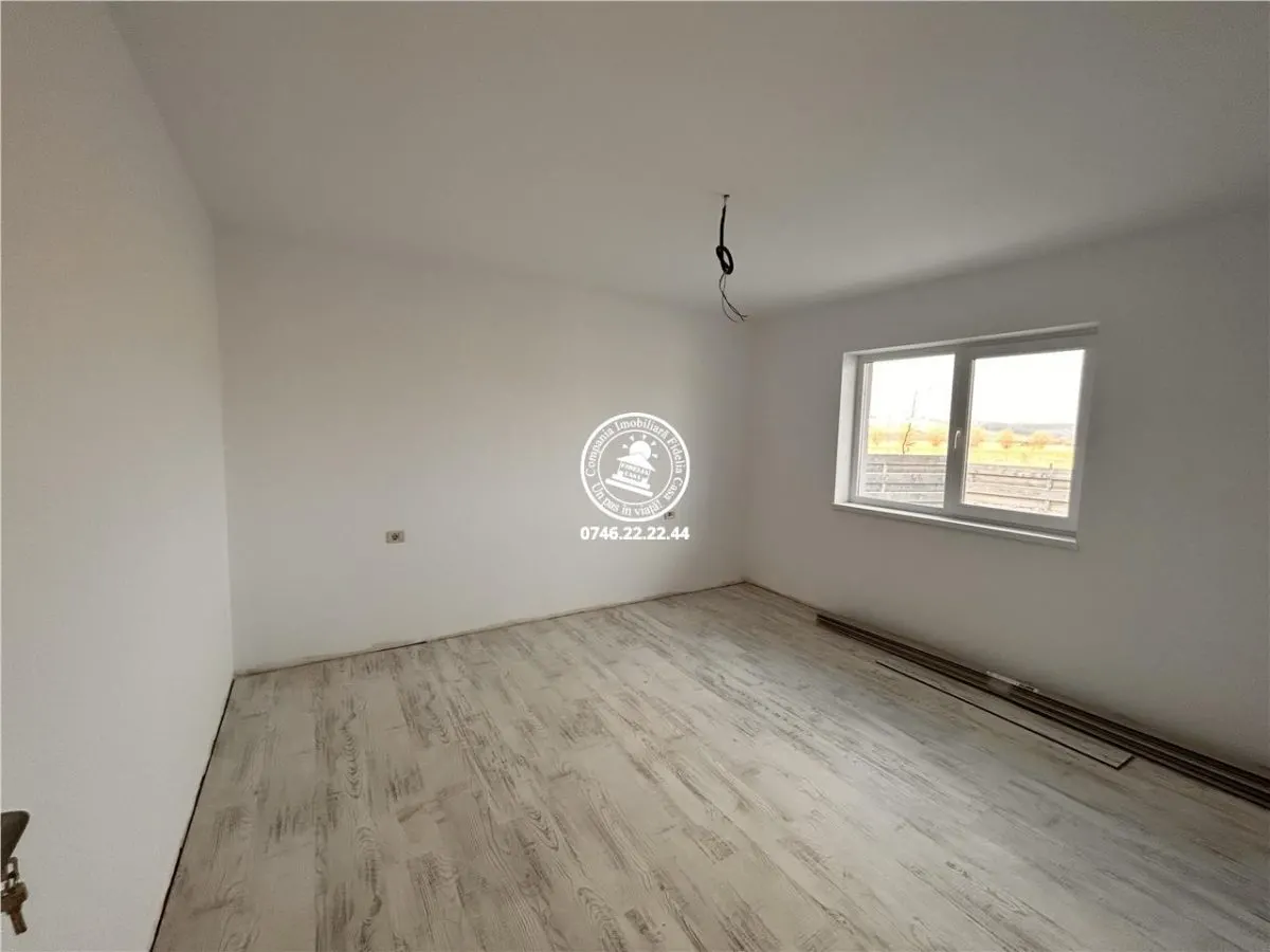 Vila cu 3 camere si 420mp teren in Lunca Cetatuii - foto 6