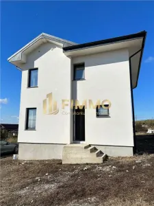 Casa individuala | 4 camere | 400 mp | ID:1427 - Suceava