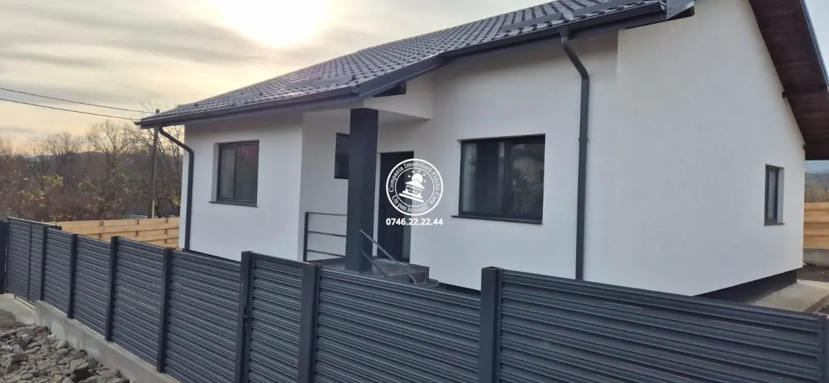 Vila P+M cu 3 camere si 470mp teren - de vanzare in Ciurbesti - foto 1