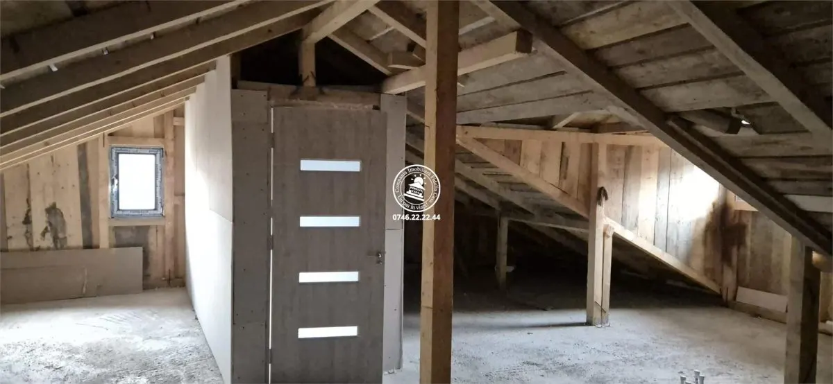 Vila P+M cu 3 camere si 470mp teren - de vanzare in Ciurbesti - foto 12
