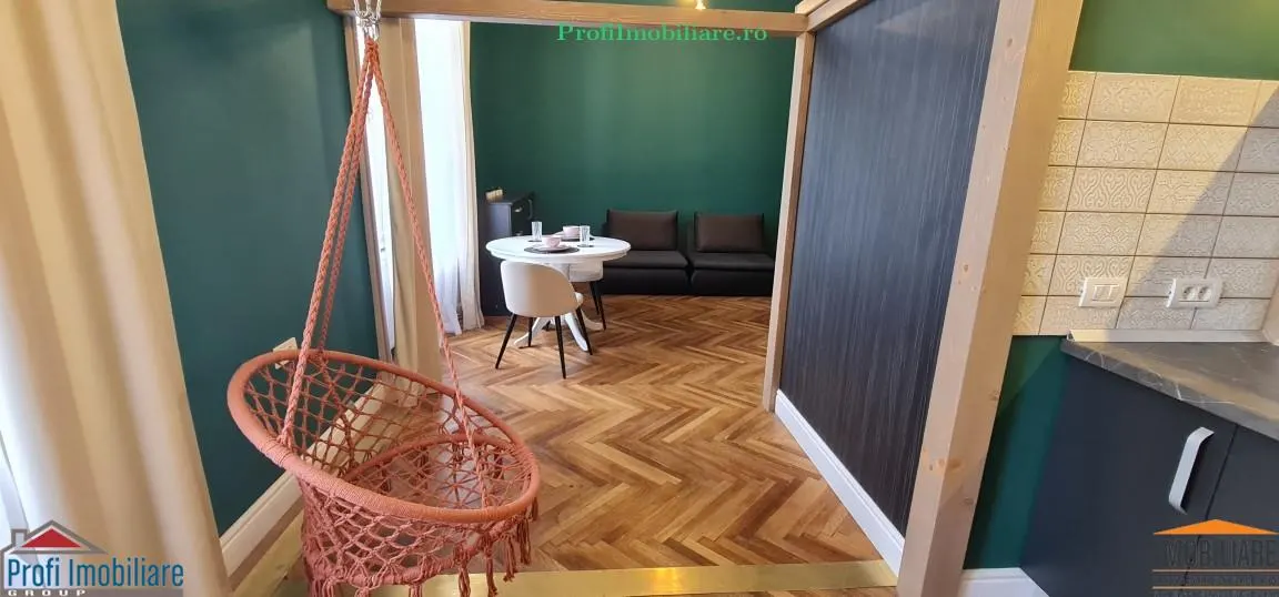 Apartament et.1, luxury class, langa Primarie cu balcon si vedere spre Parc - foto 14