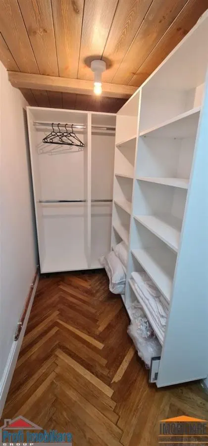 Apartament et.1, luxury class, langa Primarie cu balcon si vedere spre Parc - foto 9