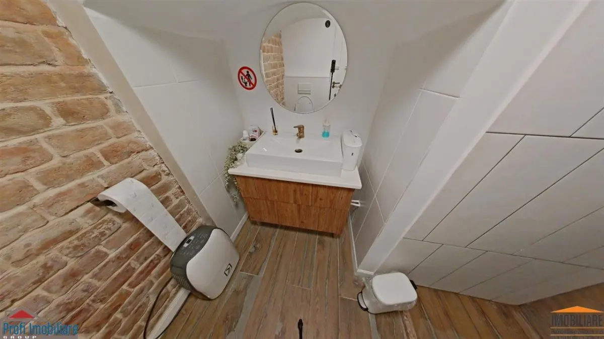 Spatiu comercial renovat recent, langa Primarie - Tribunal - TUR VIRTUAL - foto 12