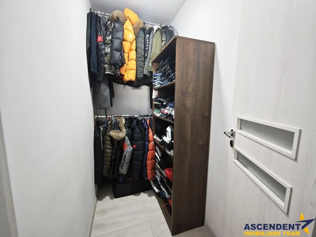 Apartament 3 camere Tractorul - foto 5