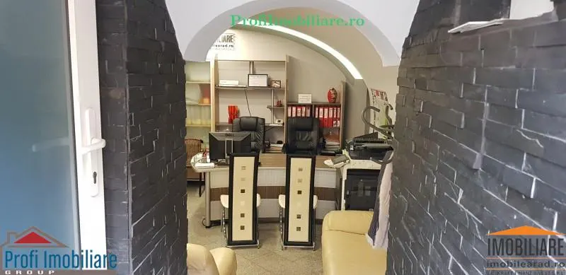 Spatiu comercial pt birouri-ultracentral Arad TUR VIRTUAL - foto 2