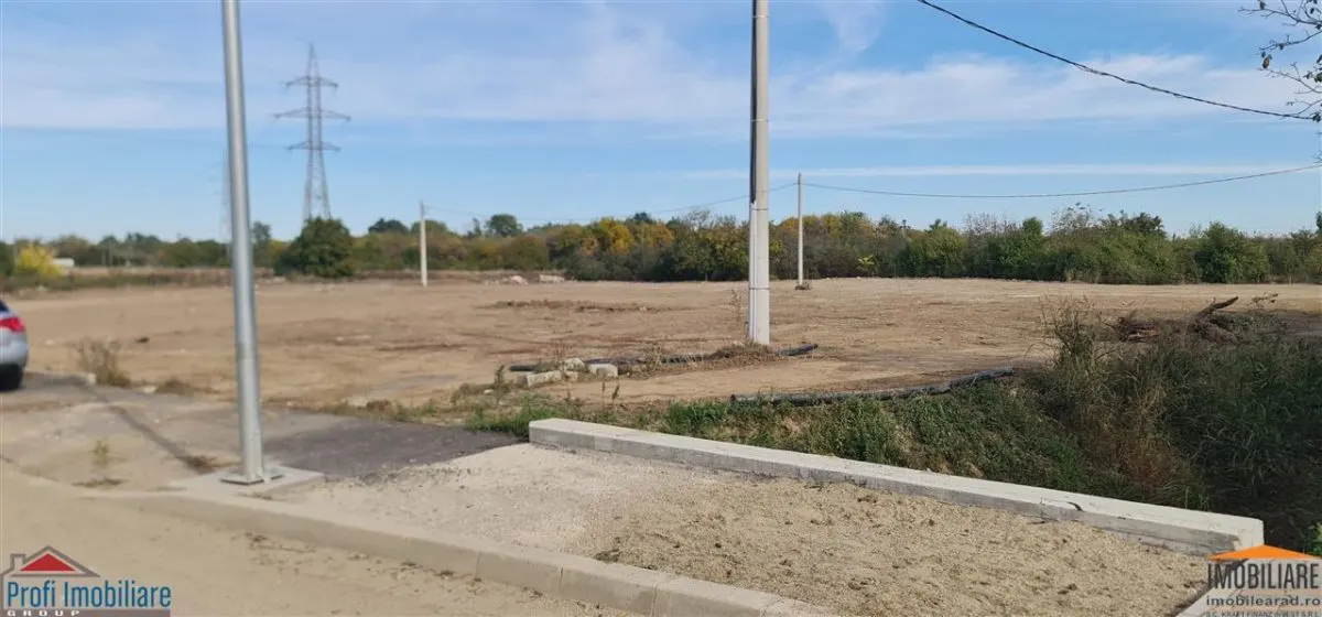 Proiect imobiliar cu PUZ la intrare pe noul Pod peste Mures in Aradul Nou - foto 5