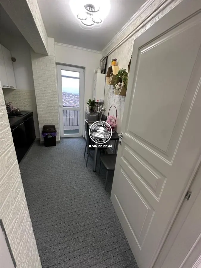 Apartament 2 camere  de vanzare  Valea Lupului - foto 8