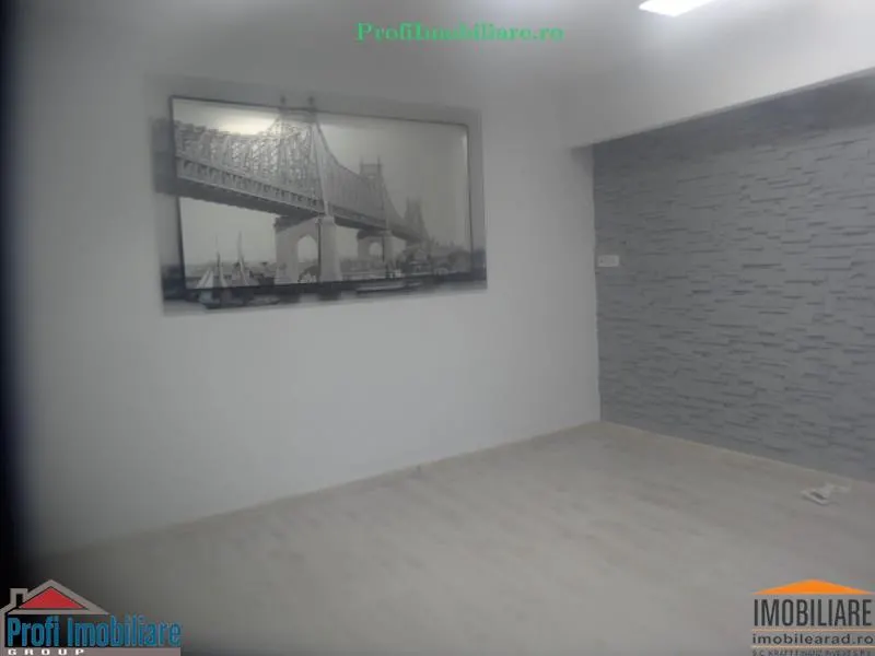 Spatiu-Apartament 6 camere, 158 mp, Micalaca zona 300, acces separat - foto 1