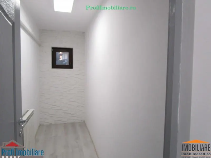 Spatiu-Apartament 6 camere, 158 mp, Micalaca zona 300, acces separat - foto 21