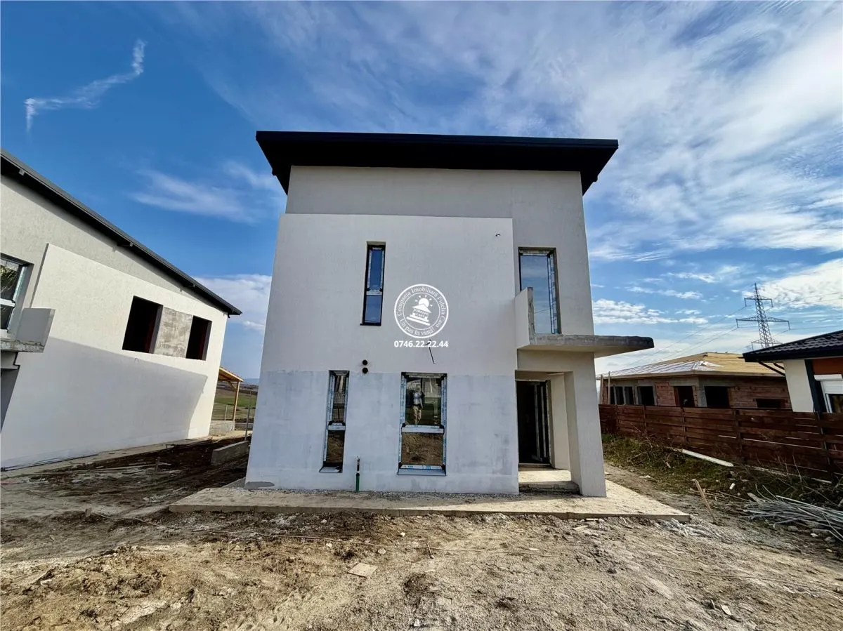 Case vile de vânzare Miroslava-Iasi - foto 1