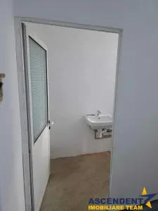 Spatiu tip hala - foto 5