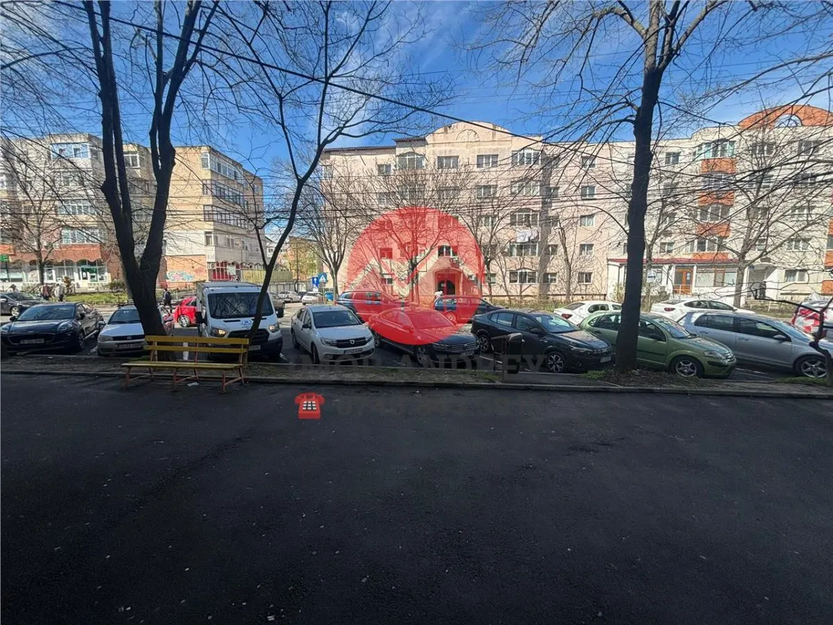 Spatiu comercial E3 Tulcea, vitrina mare, vad excelent - foto 3