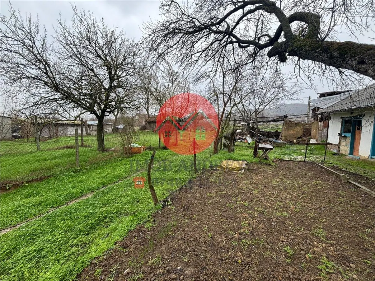 Casa Agighiol cu teren 2113 mp si deschidere la 2 strazi - foto 7