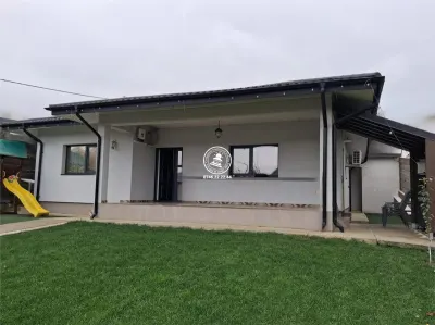 Casa de vanzare Rediu - foto 2