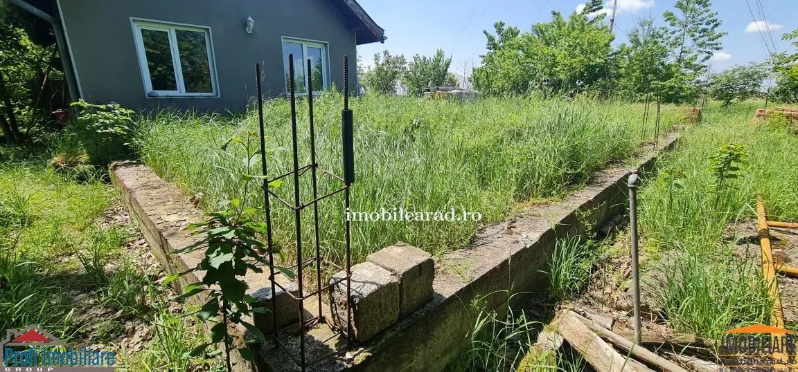 Teren intravilan 10.000mp cu utilitati, imprejmuit, Loc. Sanleani intre case, pretabil pentru cartier de blocuri - foto 15