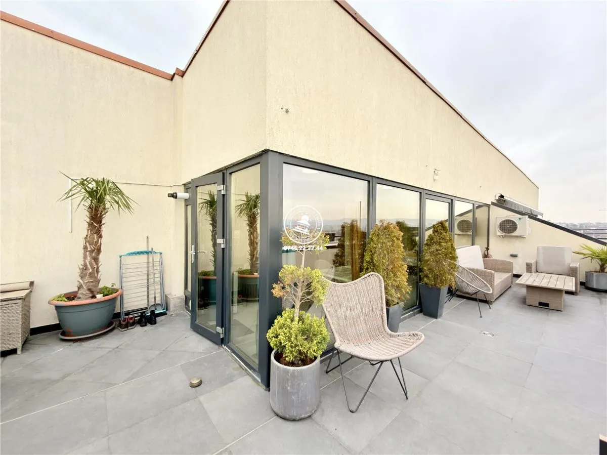 Apartament 3 camere tip penthouse Petru-Poni - foto 6
