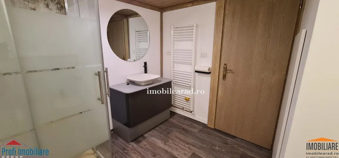 Apartament exclusivist km0, luxury class, 450 lei pe zi, max. 4 persoane - foto 24