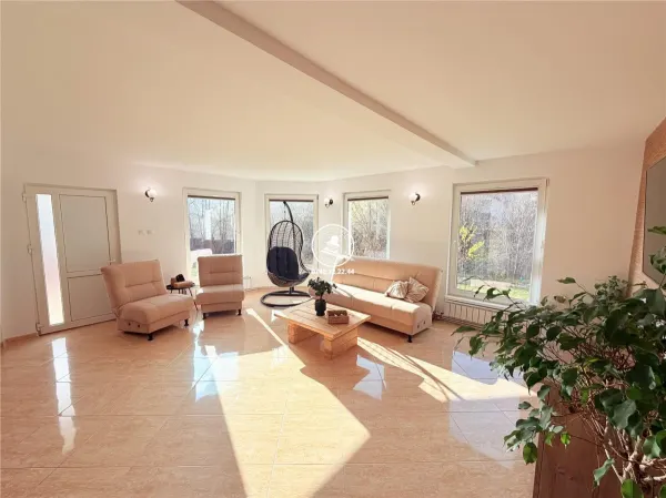Casă 4 camere Bârnova - poza 17