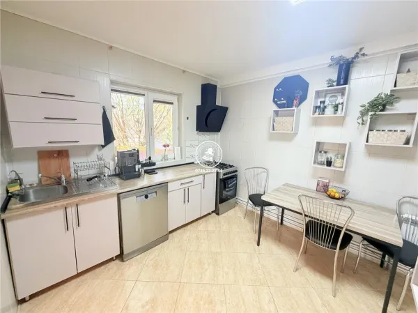 Casă 4 camere Bârnova - poza 19