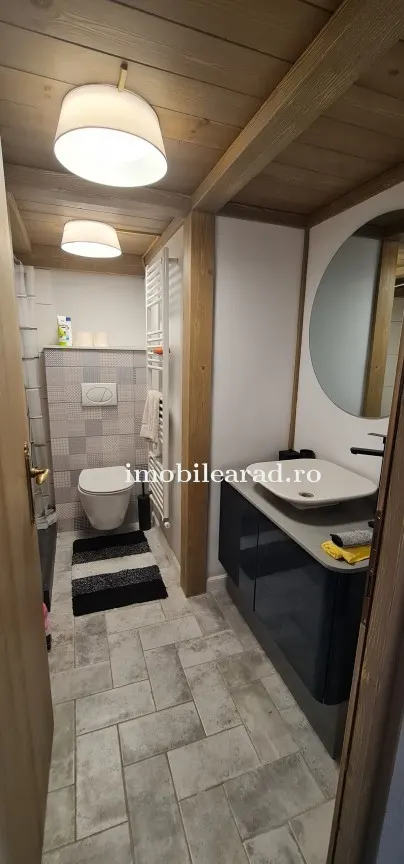 Apartament in stil unic, langa Primaria Arad, amenajat cu designer, mobilat/dotat, la cheie - foto 10