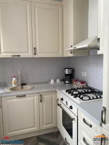 Ap. exclusivist, et.1, km 0 Arad, amenajat cu designer in stil unic - foto 7