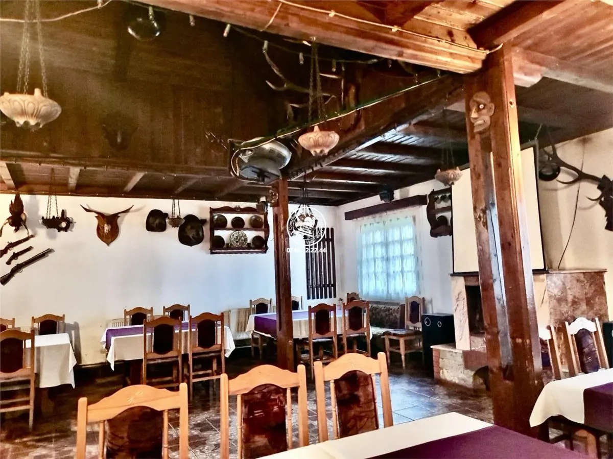 Restaurant -Pensiune Quatro Ruote - foto 7