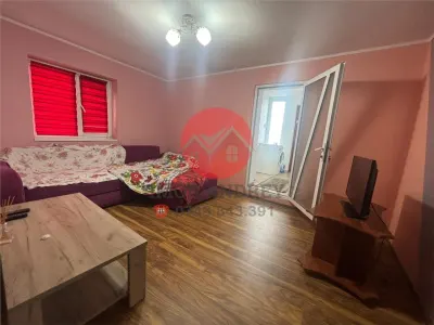 Casa 3 camere cu terasa, renovata, cartierul Nou, zona linistita - foto 2