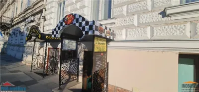 Spatiu pe Revolutiei linga Primarie - foto 2