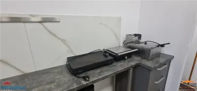 Spatiu pe Revolutiei linga Primarie - foto 14
