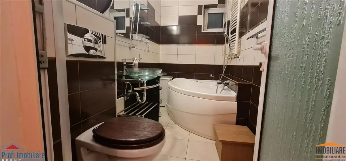 Apartament 2 camere amenajat-mobilat modern la cheie, et.1, central Podgoria- Zona Bancilor - foto 14