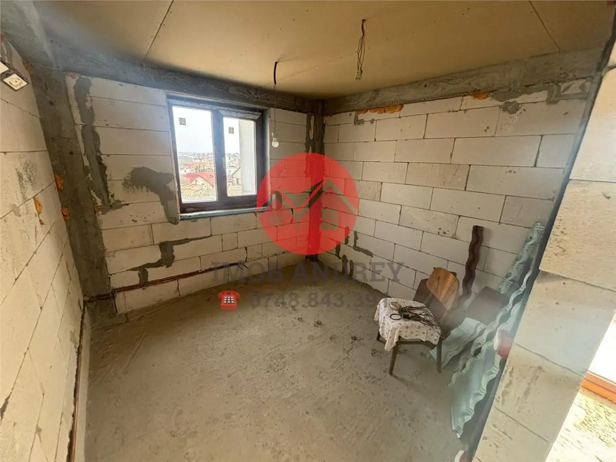 Vila ultracentrala Tulcea, 6 camere, 330 mp utili, teren 719 mp, vedere spectaculoasa - foto 15