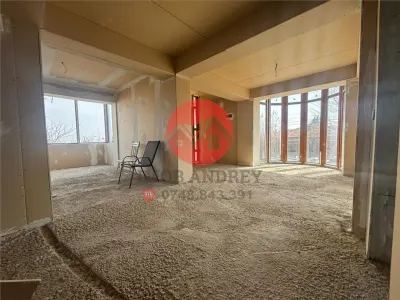 Vila ultracentrala Tulcea, 6 camere, 330 mp utili, teren 719 mp, vedere spectaculoasa - foto 7