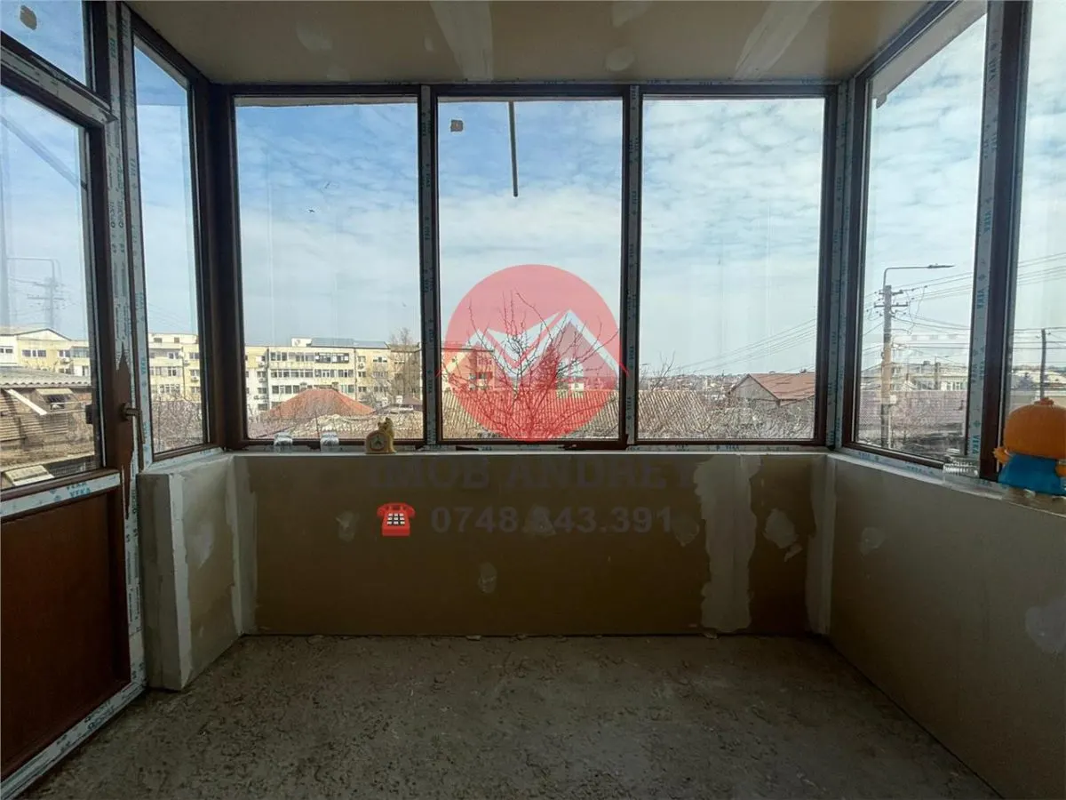 Vila ultracentrala Tulcea, 6 camere, 330 mp utili, teren 719 mp, vedere spectaculoasa - foto 8