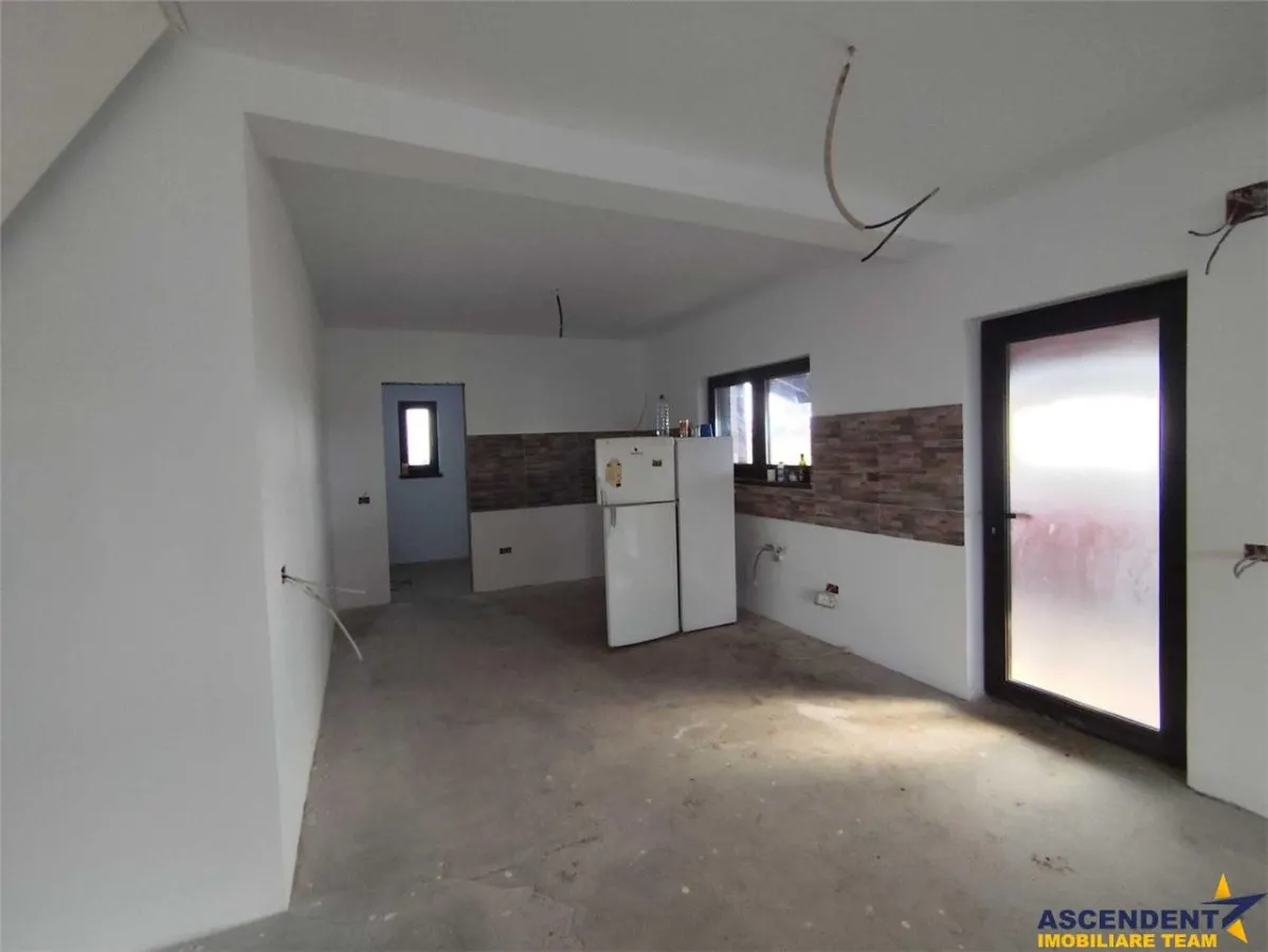 Casa de vanzare Sacele - foto 6