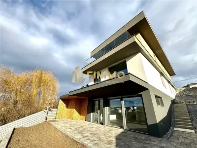 Vila 8 camere | 336 mp | 2 min centru Suceava | ID:1233 - Suceava