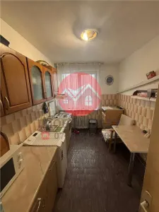 Apartament 2 camere ultracentral, vedere la faleza, 50 mp, etaj 2/4 - foto 4