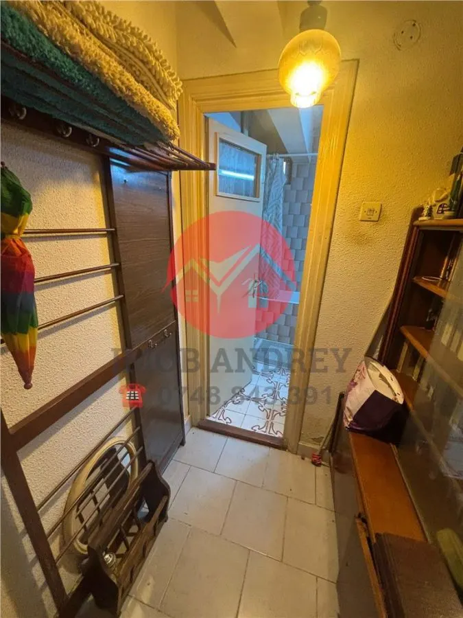 Apartament 2 camere ultracentral, vedere la faleza, 50 mp, etaj 2/4 - foto 5