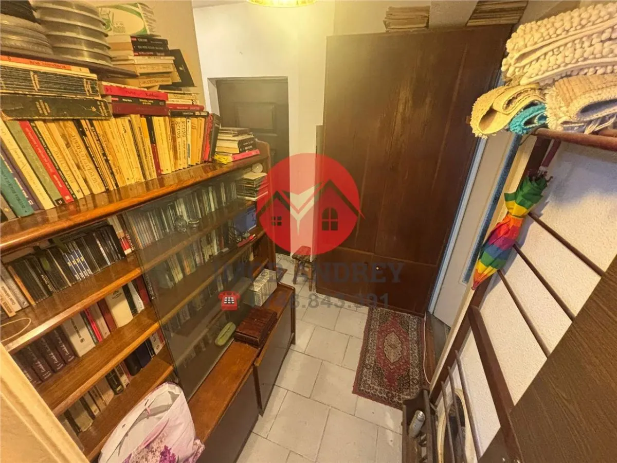 Apartament 2 camere ultracentral, vedere la faleza, 50 mp, etaj 2/4 - foto 9