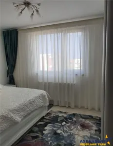 Regim vila, luminos, decomandat, aliniament apreciabil, Ghimbav, Brasov - foto 4