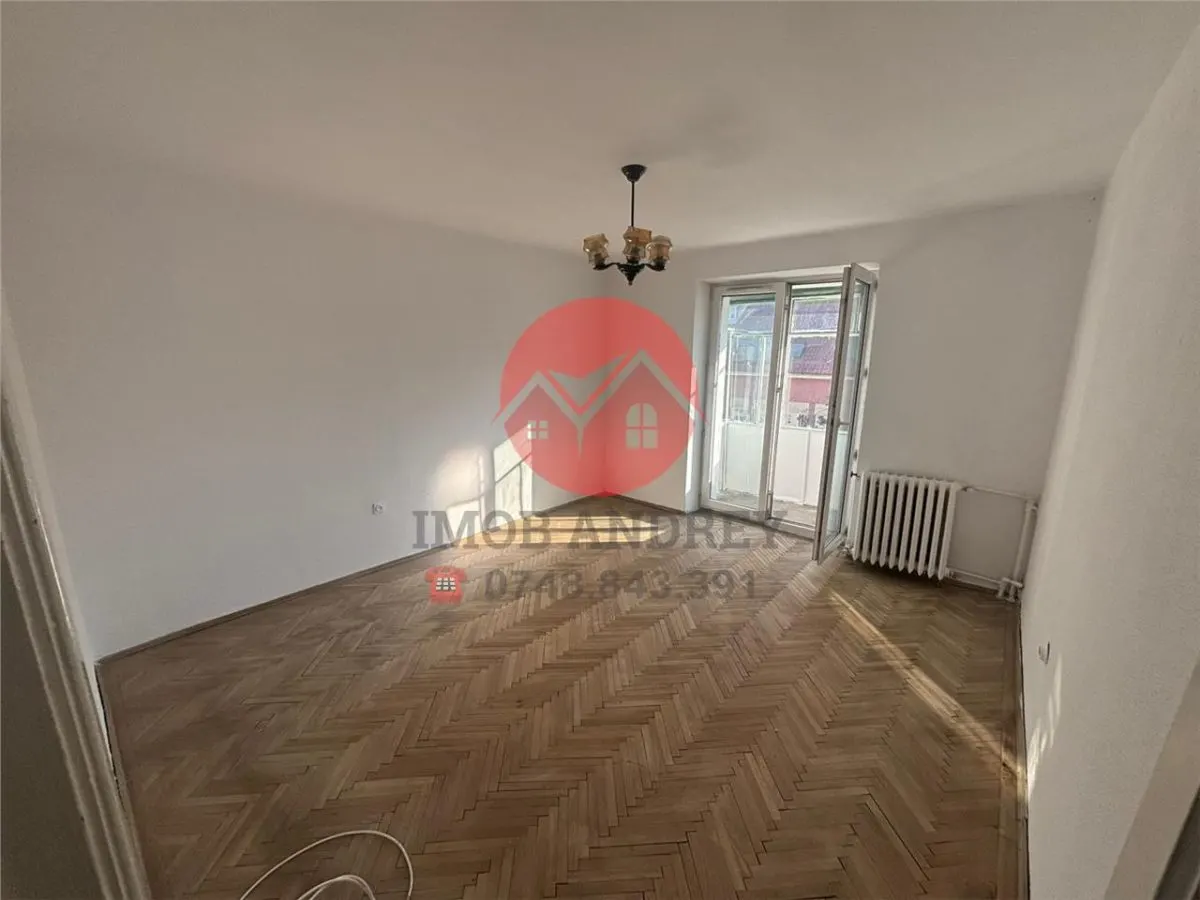 Apartament 2 camere decomandat 42 mp ultracentral etaj 3 bloc reabilitat - foto 1
